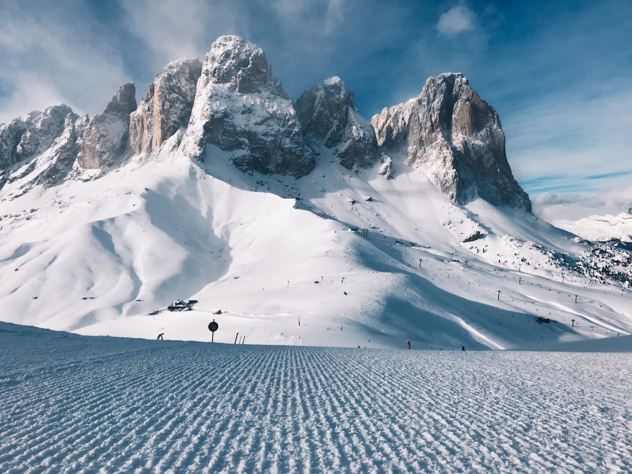 Pericoli naturali in montagna: gestione del rischio e responsabilità. Sfide per la società e il diritto